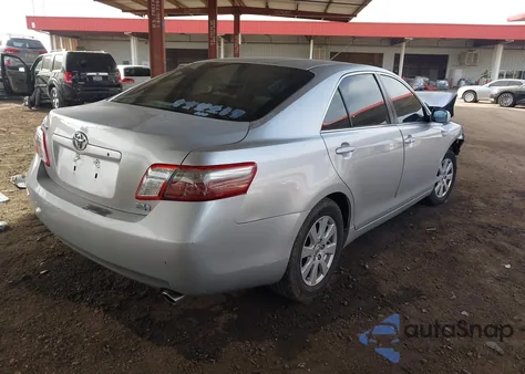 2008 Toyota Camry Hybrid z USA, uszkodzony, nr VIN JTNBB46K983047357